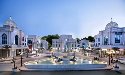 Omaxe-World-Street-Faridabad